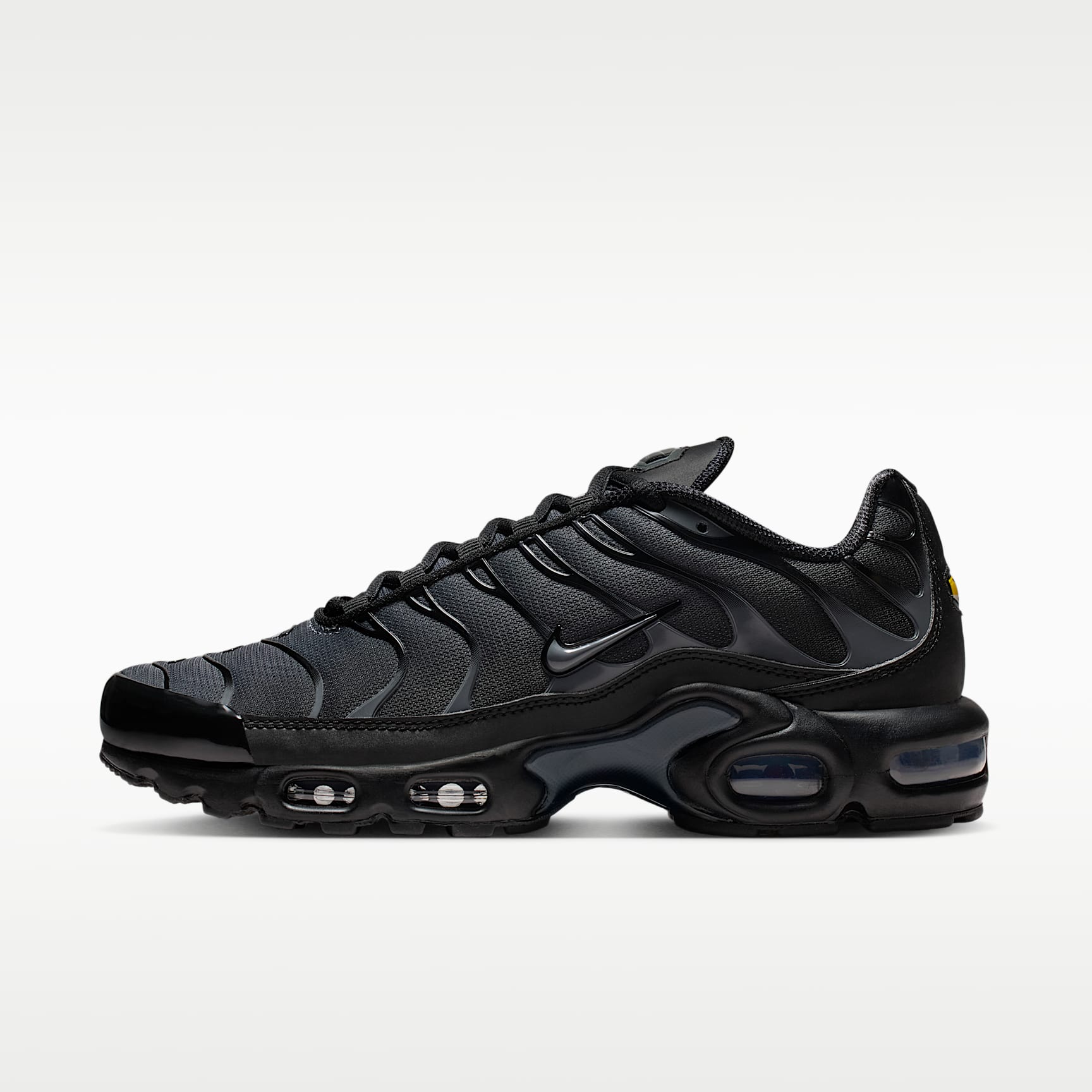 Nike Air Max Plus Women's Shoes. Nike LU